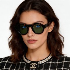 bs2607-0522_tortoiseshell_round_acetate_sunglasses_model