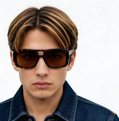 bs2607-0542_tortoiseshell_aviator_acetate_sunglasses_model