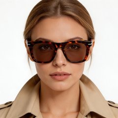 bs2607-0548_tortoiseshell_rectangular_acetate_sunglasses_model