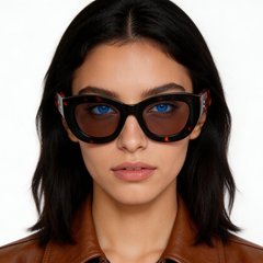 bs2607-0551_tortoiseshell_butterfly_acetate_sunglasses_model