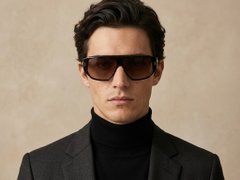 BS2607-0556_Tortoiseshell_Aviator_Acetate_sunglasses-tryon_male