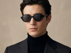 BS2607-0558_Black_Oval_Acetate_sunglasses_corner-tryon_male