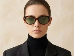 BS2607-0560_Tortoiseshell_Butterfly_Acetate_sunglasses_corner-tryon_female