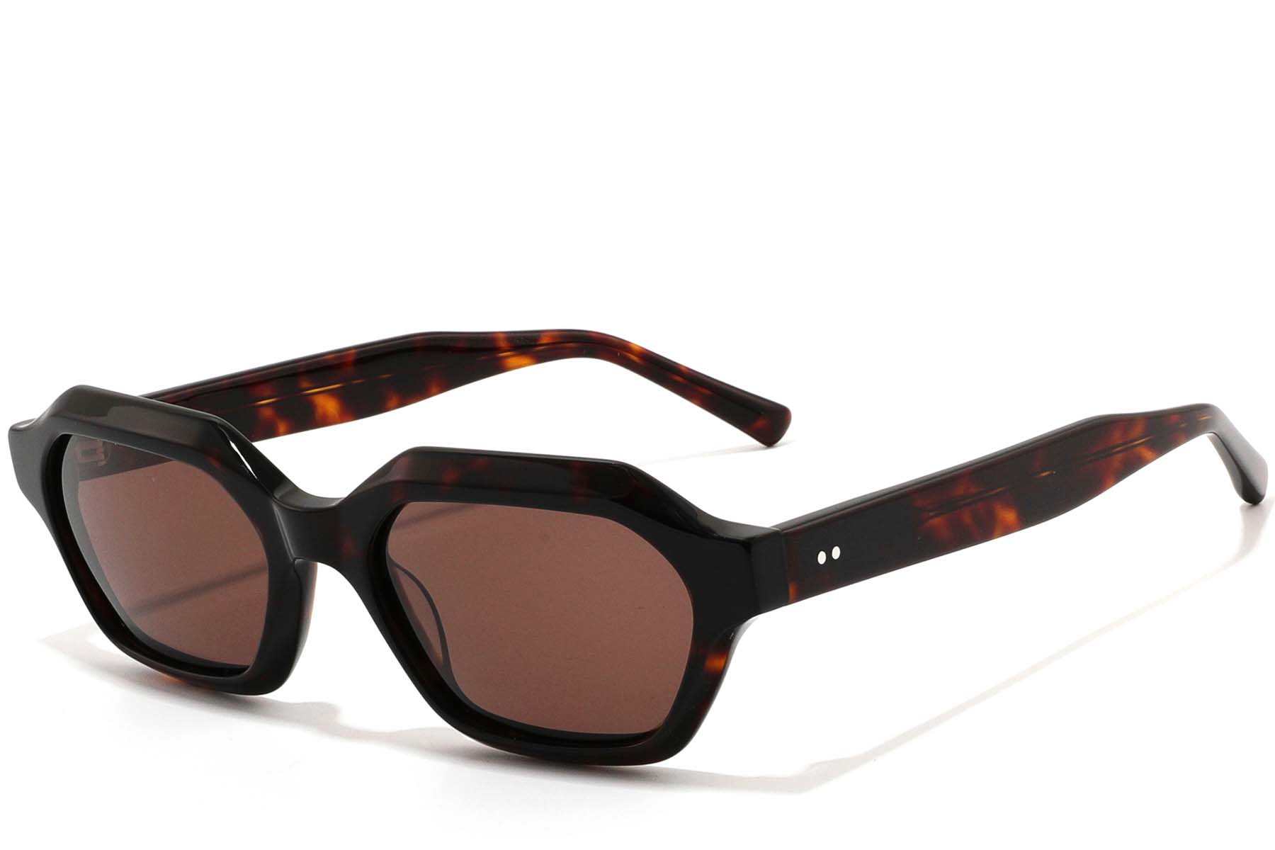 BS2607-0572_Tortoiseshell_Geometric_Acetate_sunglasses_corner