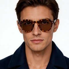 bs2607-0592_tortoiseshell_oval_acetate_sunglasses_model