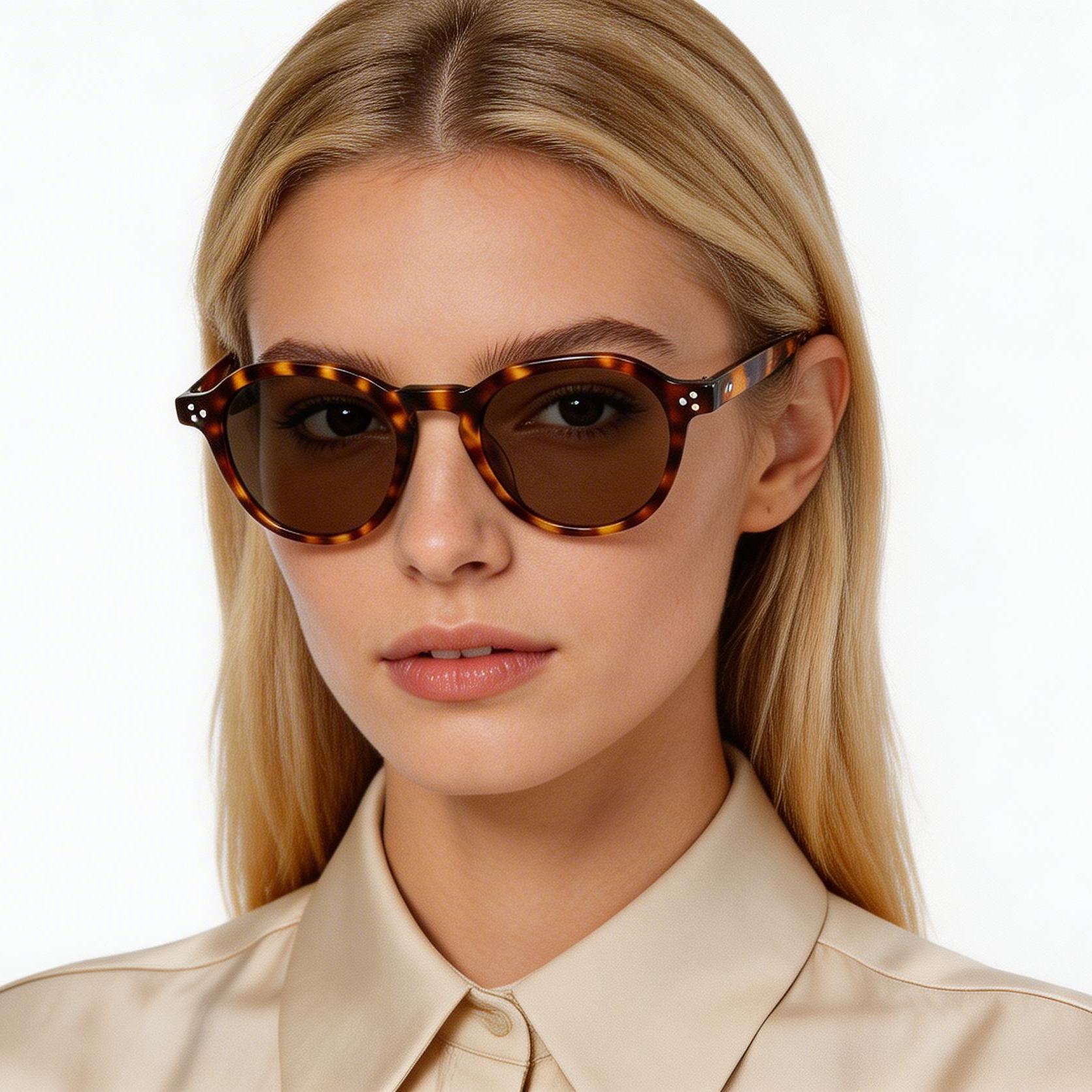 bs2607-0592_tortoiseshell_oval_acetate_sunglasses_model