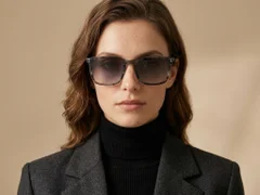 BS2607-0600_Black_Rectangular_Acetate_sunglasses-tryon_female