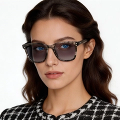 bs2607-0600_black_rectangular_acetate_sunglasses_model