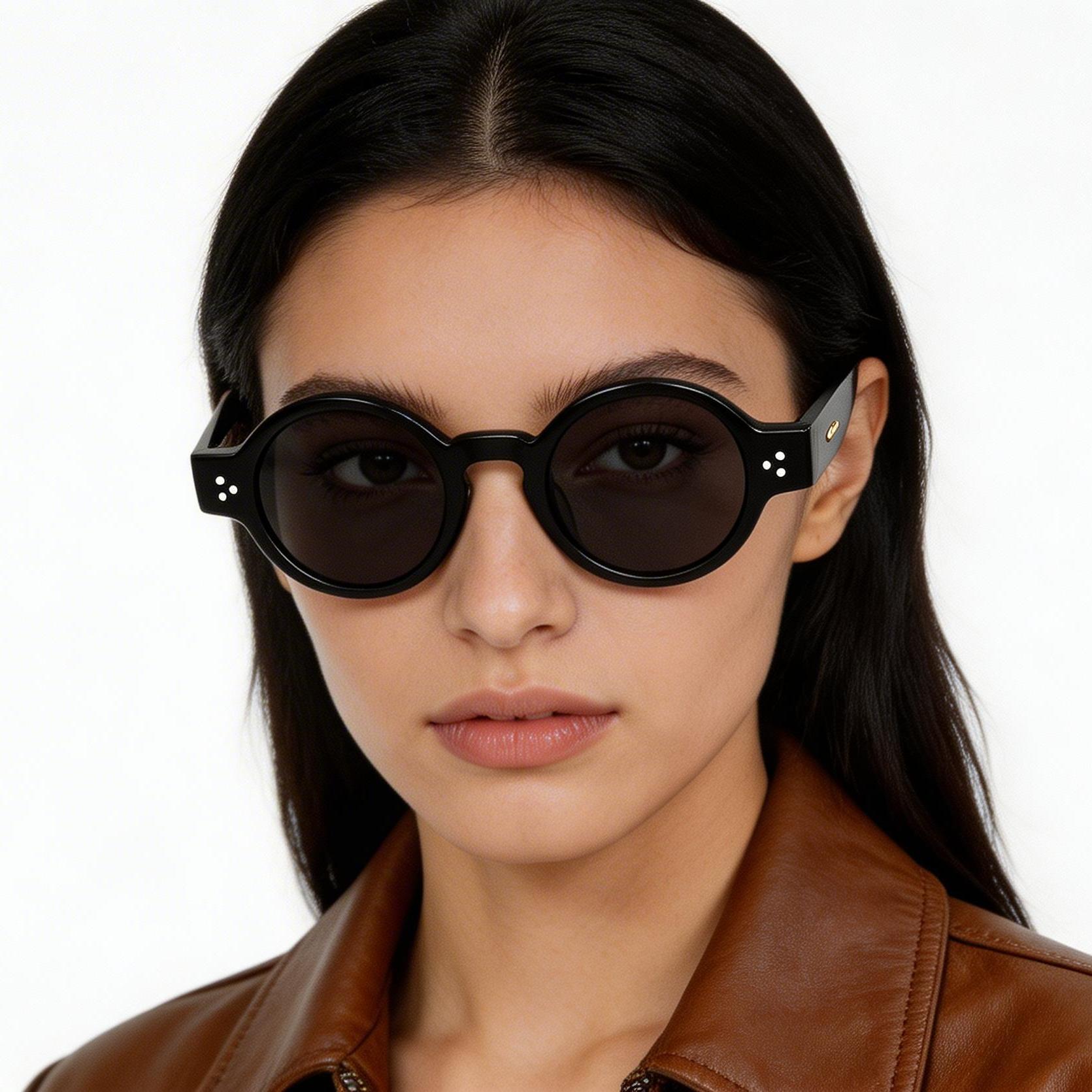 bs2607-0603_black_round_acetate_sunglasses_model