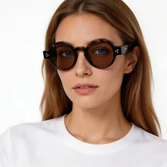 bs2607-0604_tortoiseshell_round_acetate_sunglasses_model