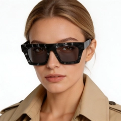 bs2607-0616_black_rectangular_acetate_sunglasses_model