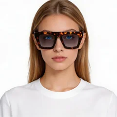 bs2607-0617_tortoiseshell_rectangular_acetate_sunglasses_model