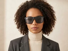 BS2607-0632_Black_Rectangular_Plastic_Polarized Sunglasses-tryon_female