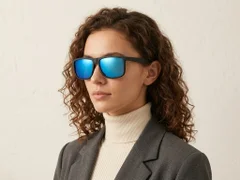 BS2607-0641_Black_Rectangular_Plastic_Polarized Photochromic Glasses-tryon_female