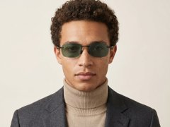 BS2607-0670_Black_Invisible_Plastic_Polarized Sunglasses-tryon_male