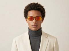 BS2607-0673_Black_Invisible_Plastic_Polarized Sunglasses-tryon_male
