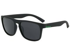 BS2607-0702_Black_Aviator_Plastic_Polarized Sunglasses_corner