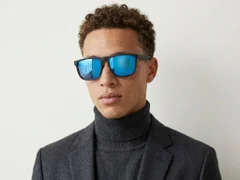 BS2607-0715_Black_Aviator_Plastic_Polarized Sunglasses-tryon_male