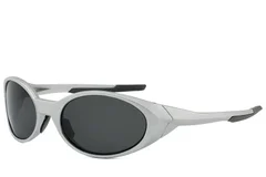 BS2607-0731_Silver_Oval_Plastic_Polarized Sunglasses_corner