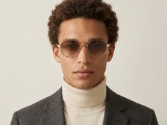 BS2607-0761_Golden_Oval_Metal_Sunglasses-tryon_male