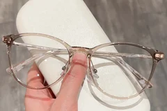 BS423-0313_Brown_Oval_Acetate_Glasses_front