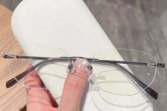 BS423-0343_Grey_Invisible_Titanium_Glasses_front
