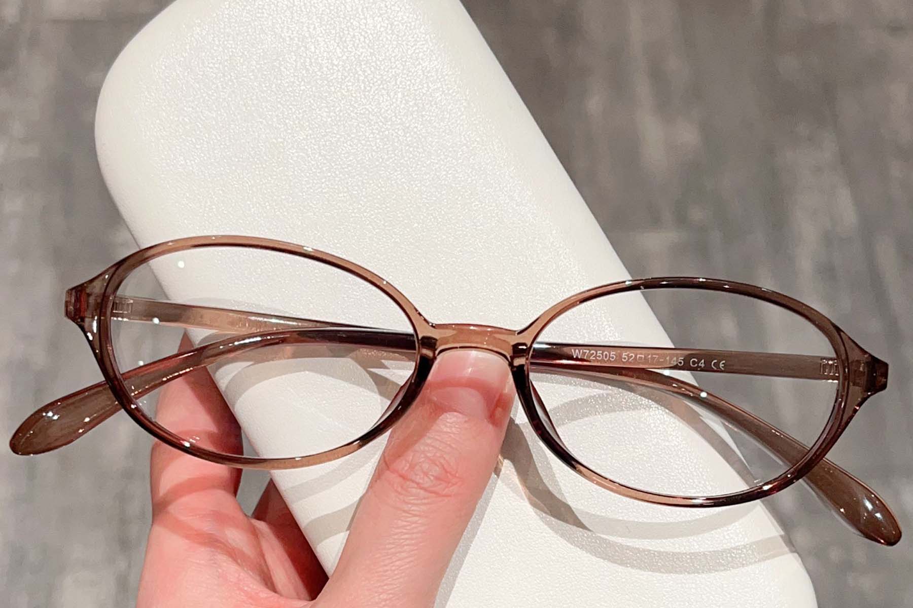 BS423-0376_Brown_Oval_TR90_Glasses_front