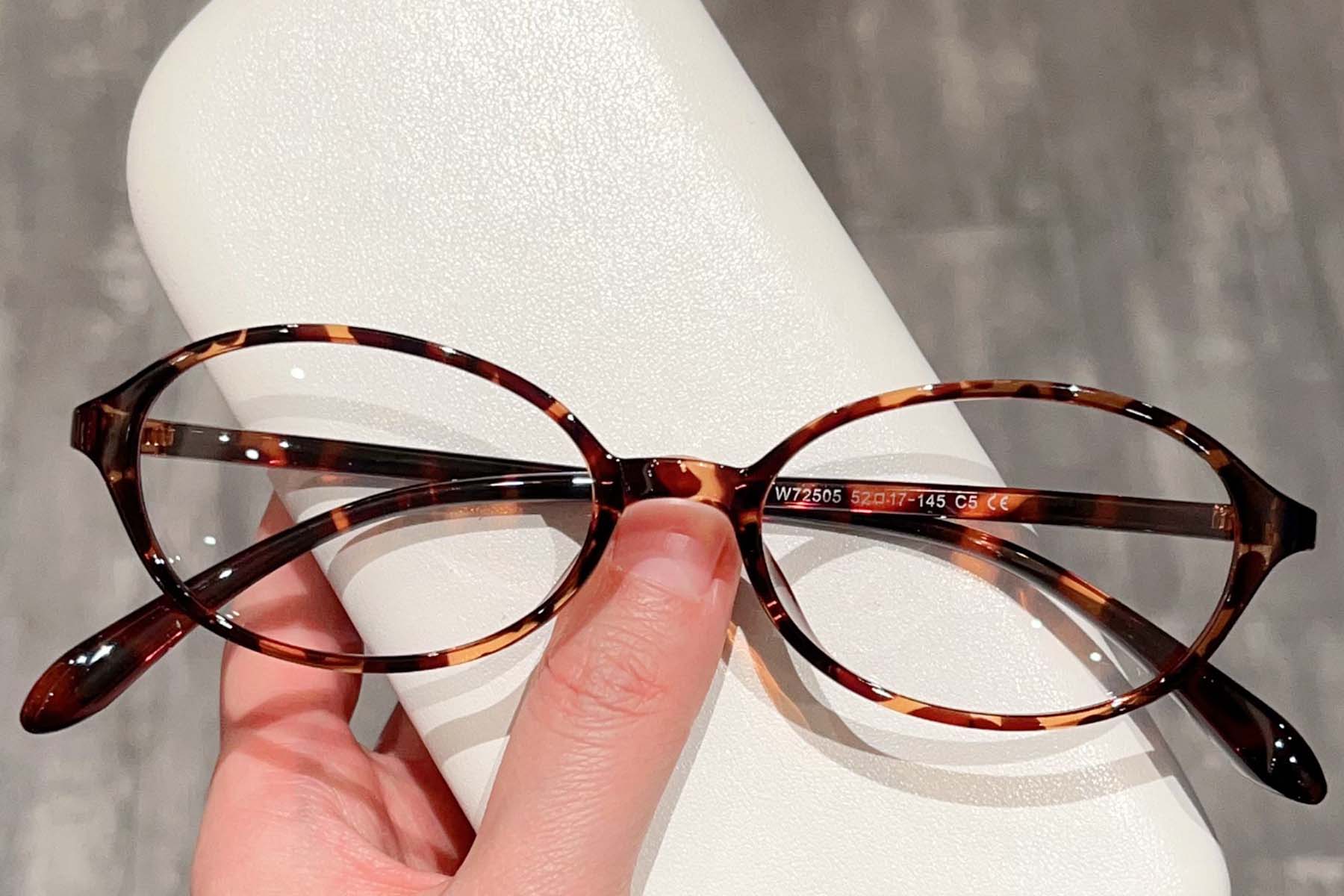 BS423-0377_Tortoiseshell_Oval_TR90_Glasses_front