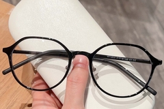 BS423-0381_Black_Oval_TR90_Glasses_front