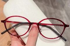 BS423-0388_Red_Oval_TR90_Glasses_front