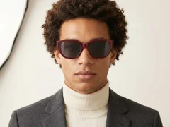 BS423-0410_Red_Butterfly_TR90_Sunglasses-tryon_male