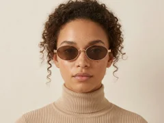 BS423-0423_Pink_Oval_Metal_Sunglasses-tryon_female