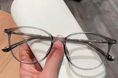 BS423-0477_Grey_Oval_TR90_Glasses_front