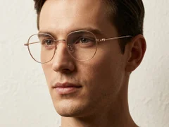 BS423-0603_Pink_Oval_Titanium_Glasses-tryon_male