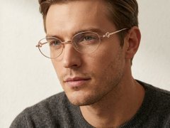 BS423-0644_Pink_Oval_Titanium_Glasses-tryon_male