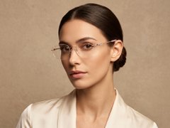 BS423-0646_Pink_Invisible_Titanium_Glasses-tryon_female