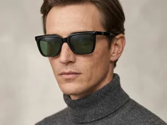 BS522-0209_Black_Rectangular_Acetate_sunglasses_corner-tryon_male