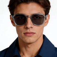 bs522-0223_grey_oval_acetate_sunglasses_model