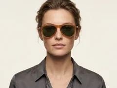 BS522-0226_Orange_Aviator_Acetate_sunglasses_corner-tryon_female