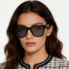 bs522-0236_black_rectangular_acetate_sunglasses_model
