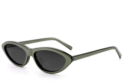 BS522-0257_Green_Butterfly_Acetate_sunglasses_corner