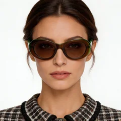 bs522-0264_brown_oval_acetate_sunglasses_model