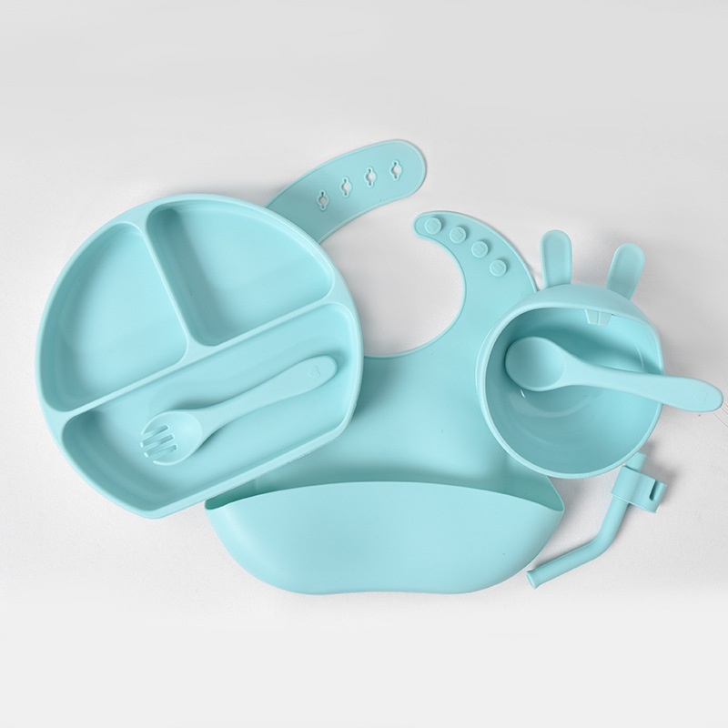 Set per la pappa del bambino in silicone da 7 pezzi con piattino a ventosa e bavaglino