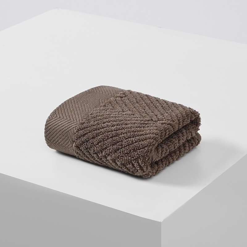 Plush Cotton Chevron Pattern Square Hand Towel 2-Piece Set