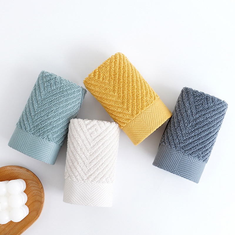 Plush Cotton Chevron Pattern Square Hand Towel 2-Piece Set