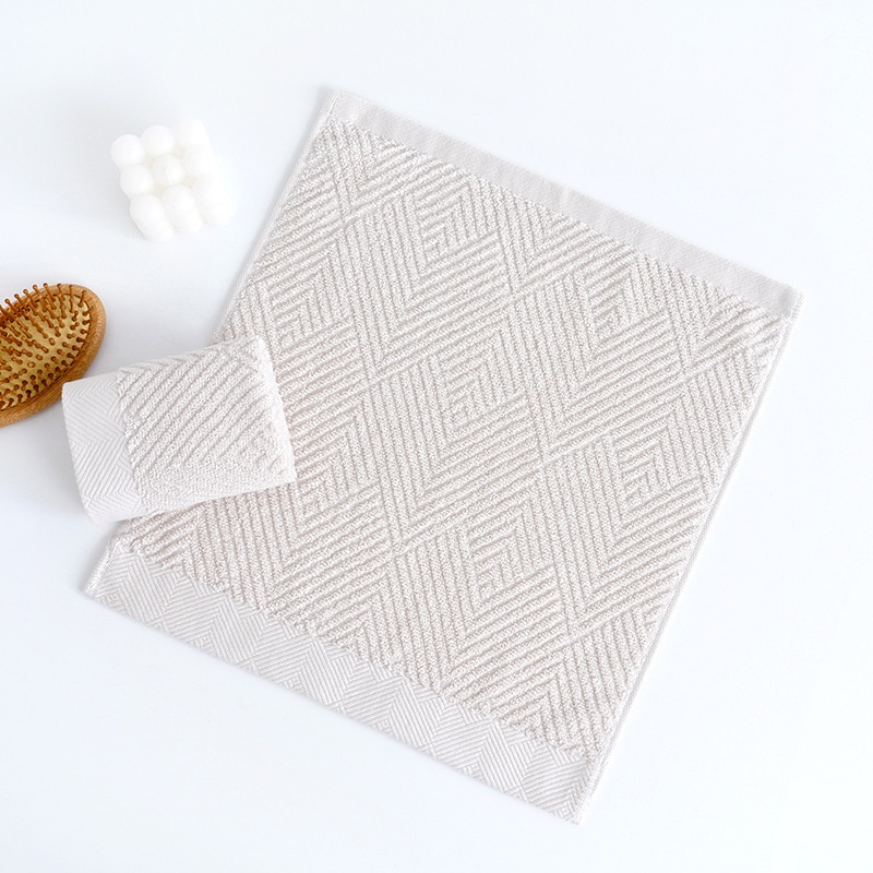 Plush Cotton Chevron Pattern Square Hand Towel 2-Piece Set