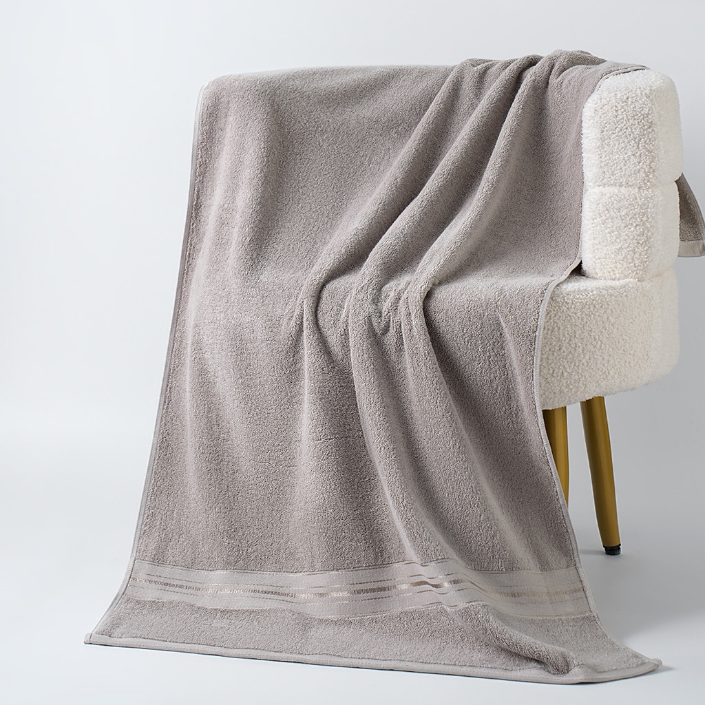 Plush Terry Cotton Bath Towel - Absorbent & Soft