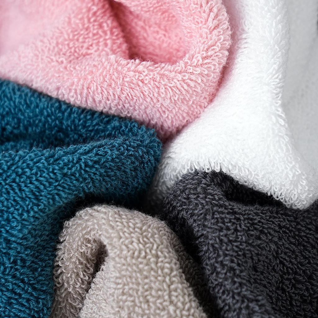 Plush Terry Cotton Bath Towel - Absorbent & Soft