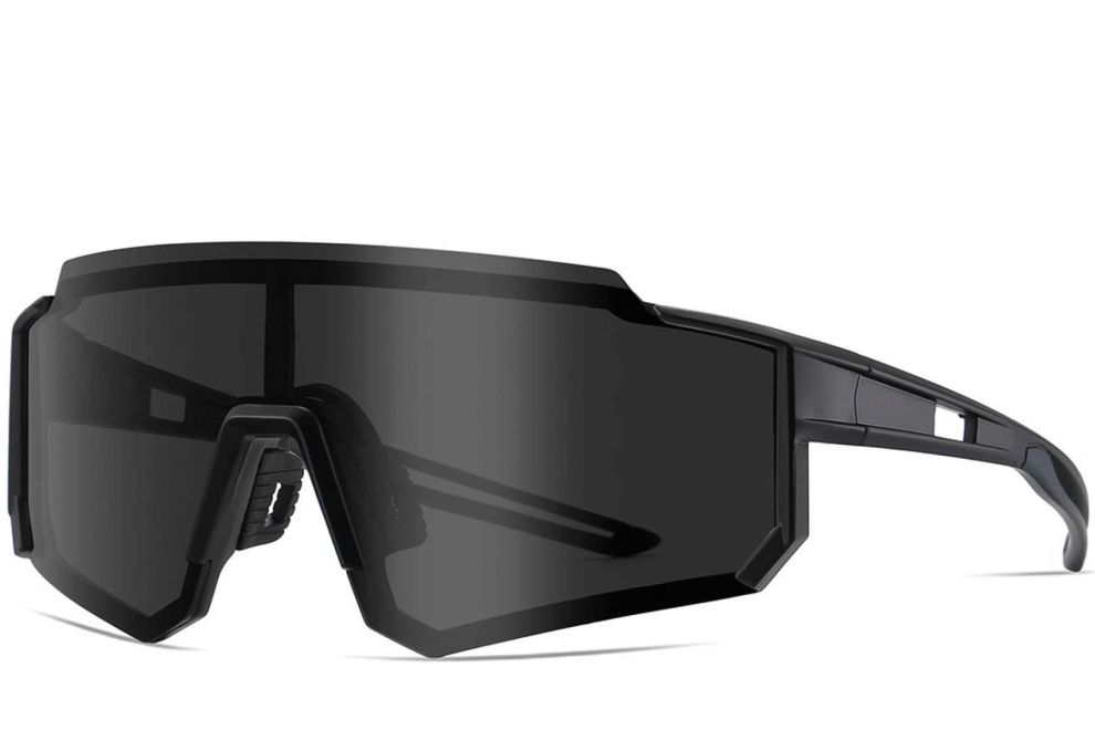 Unregelmäßige polarisierte Sonnenbrille aus schwarzem Kunststoff #BS0205-0047