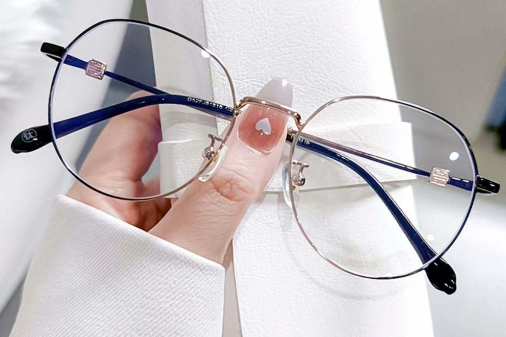 Oval Black Titanium Glasses #BS0406-0391